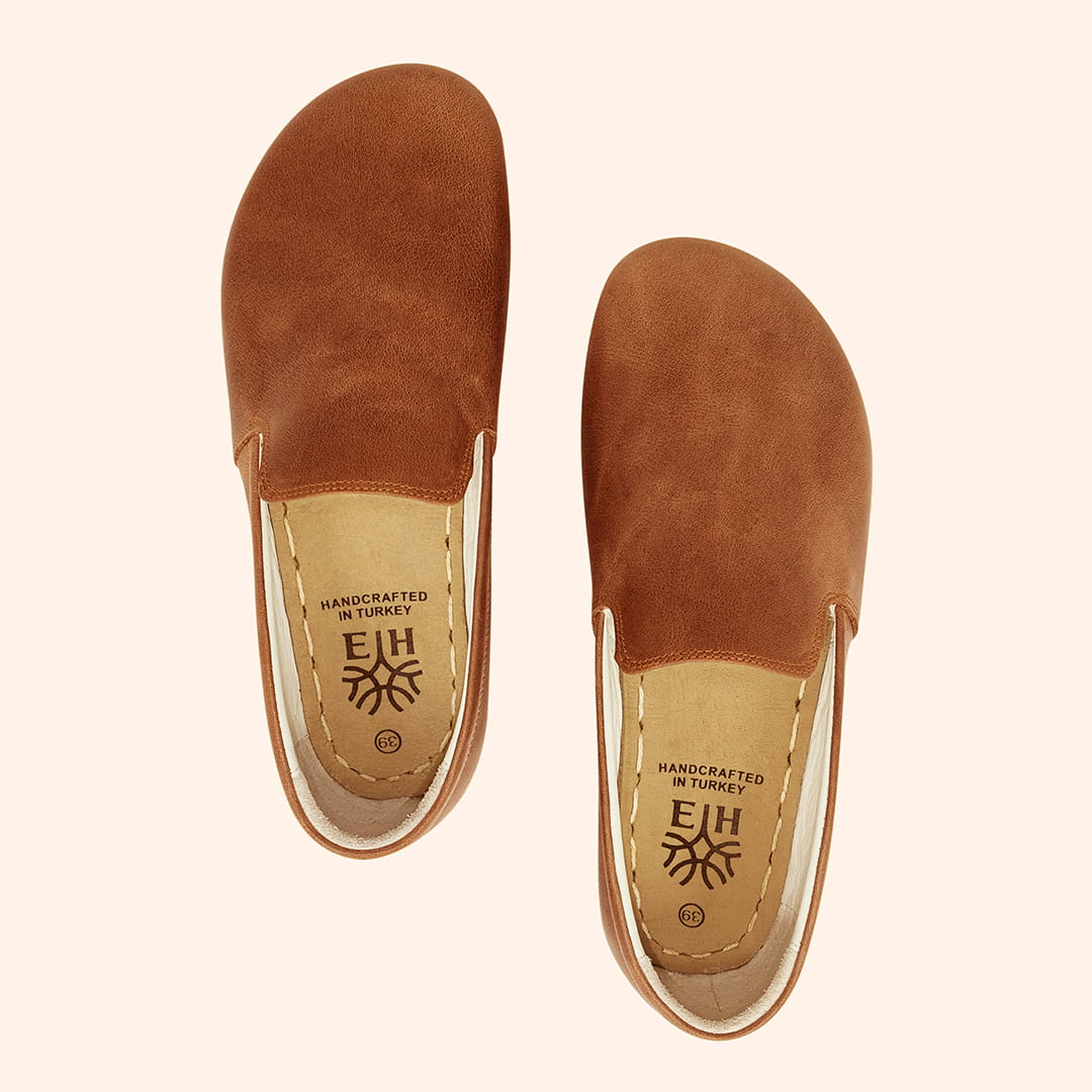 Earthing Shoes Handmade with Cruelty-Free Honey Brown Top-Grain Leather and Water Buffalo Leather Soles Slip Ons Unisex Top View 2