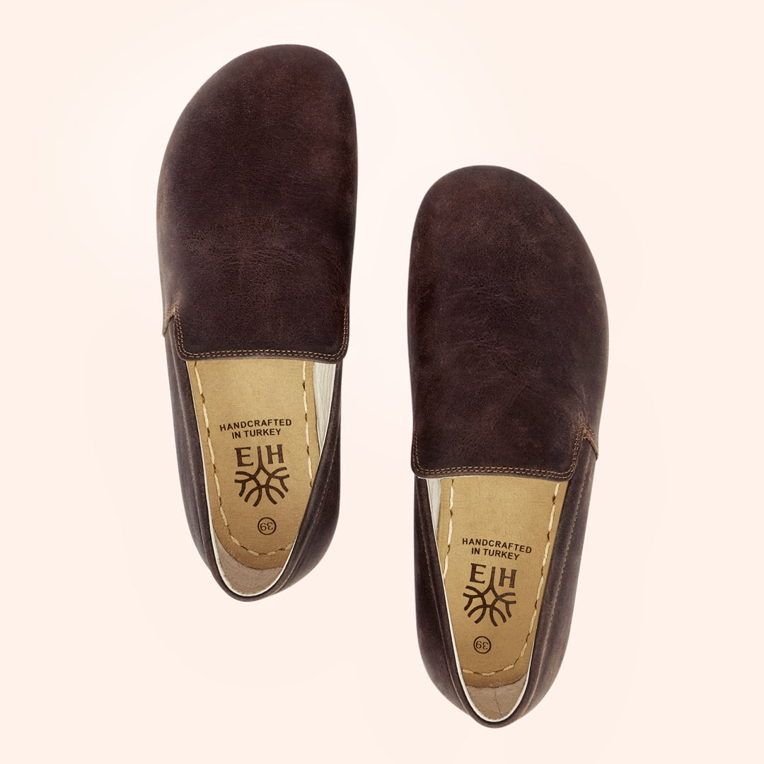 Earthing Shoes Handmade with Cruelty-Free Dark Brown Top-Grain Leather and Water Buffalo Leather Soles Slip Ons Unisex Top View 2