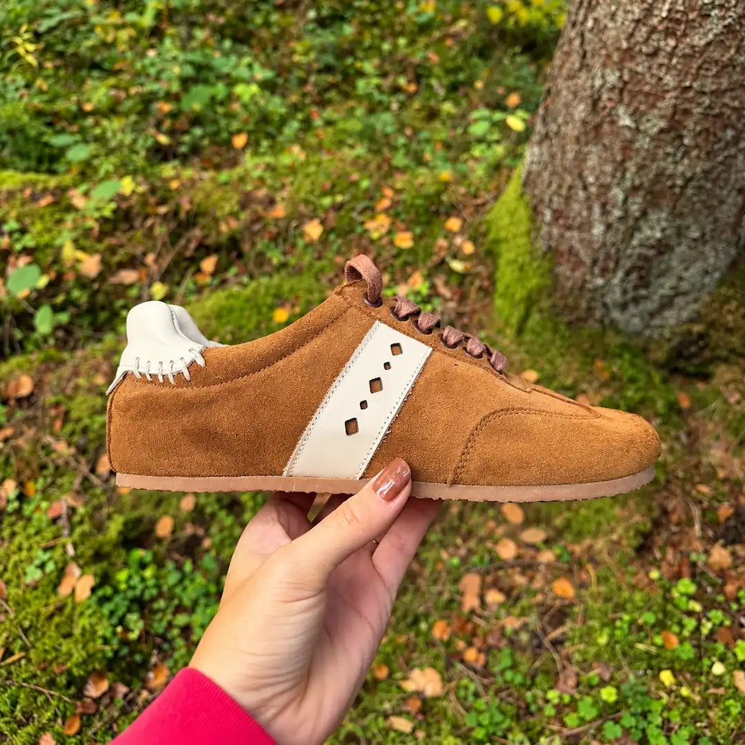 Grounding & Earthing Barefoot Retro Sneakers for Women